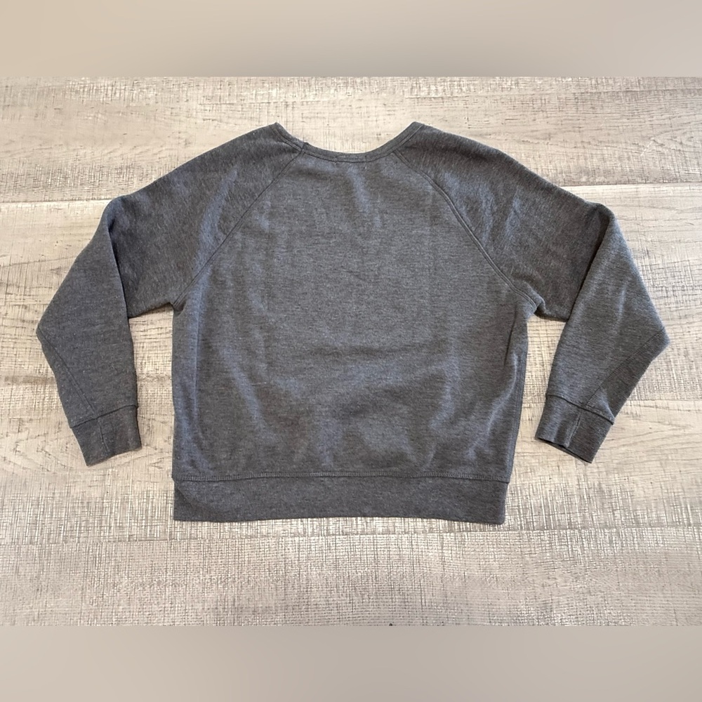 Grayson Threads “Mama Needs Wine” Dark Gray Crew Neck Sweatshirt Size Small - Picture 8 of 8